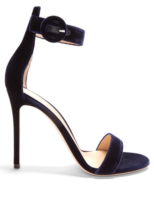 Gianvito Rossi | Womenswear | Shop Online at MATCHESFASHION.COM US
