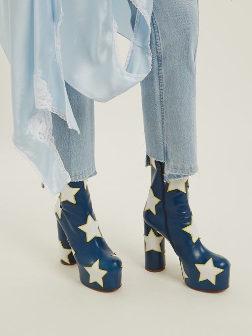 Star-appliqué block-heel leather boot 