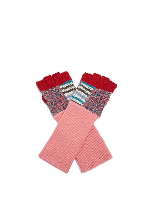 burberry gloves womens pink