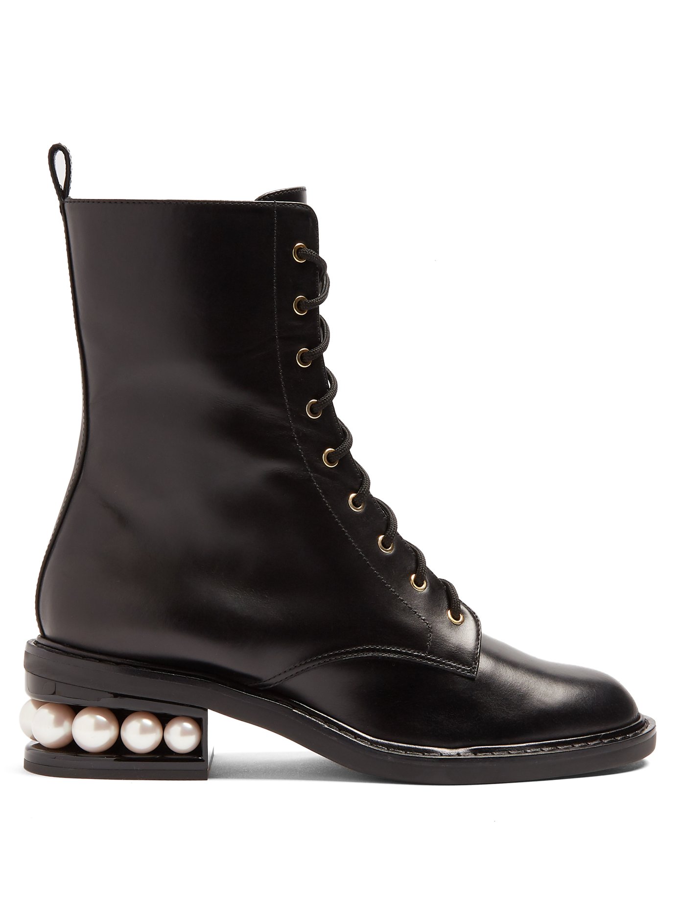 boots with pearl heel