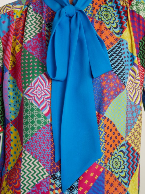 Veddar patchwork-print silk blouse展示图