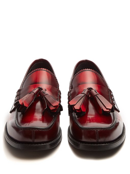 Tassel-embellished leather loafers 