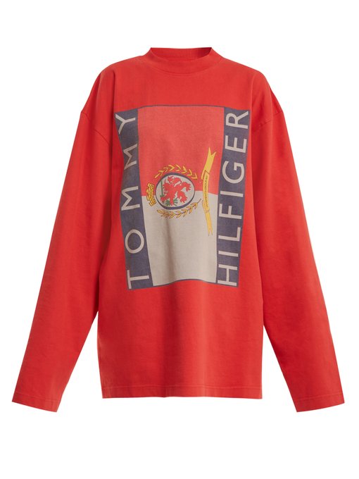 tommy hilfiger logo print sweatshirt