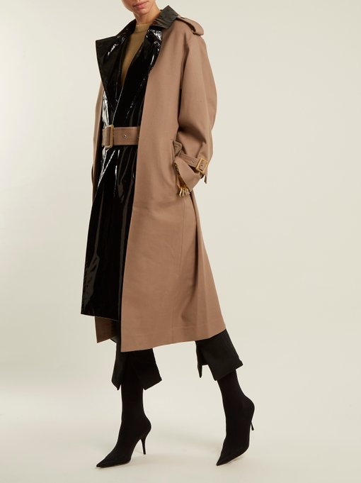 Pleat-front contrast-panel belted trench coat | Toga | MATCHESFASHION US