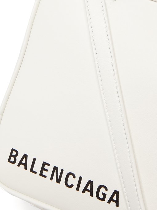 balenciaga triangle square xs