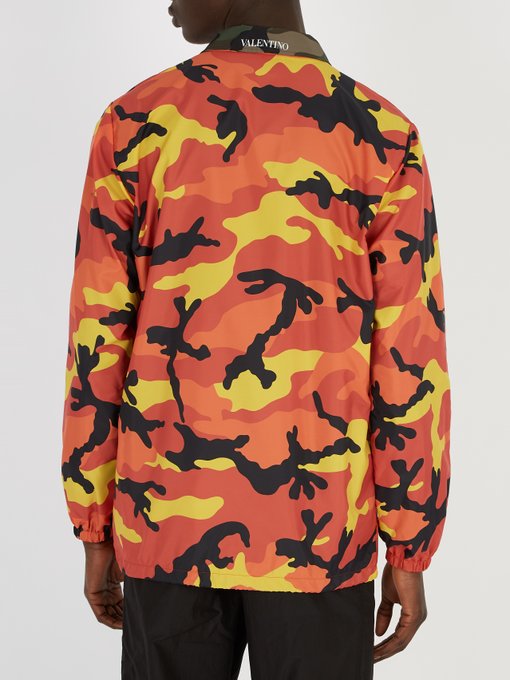 Camouflage-print windbreaker jacket展示图