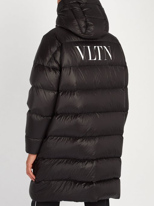 Oversized quilted down coat展示图