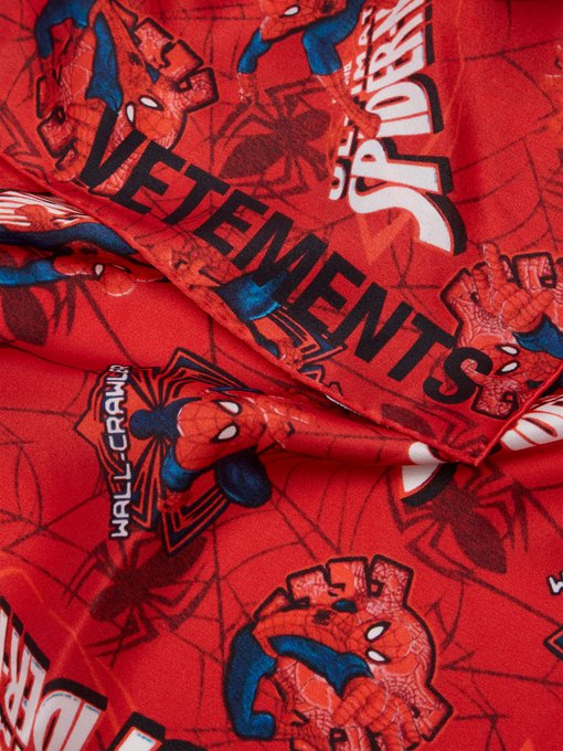 Spiderman-print silk scarf展示图