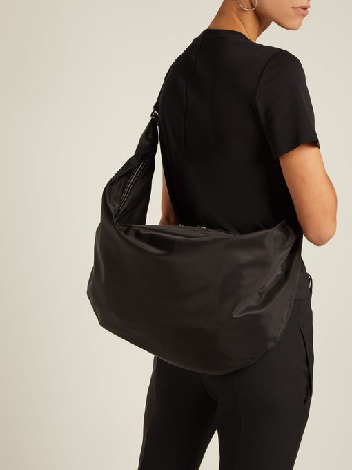 the row sling bag