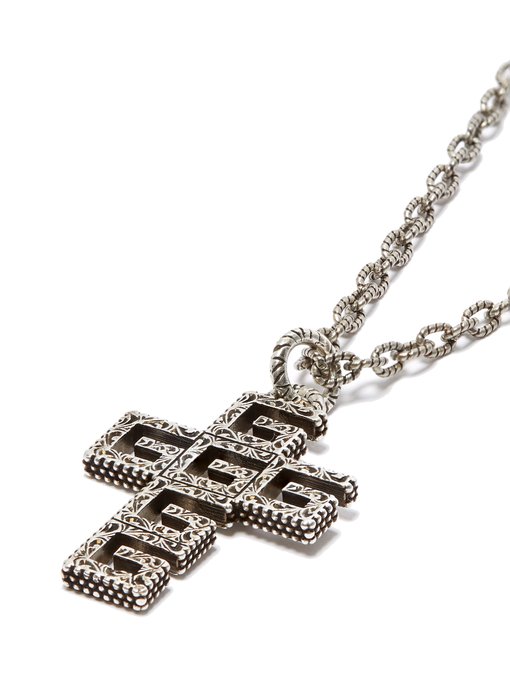 gucci crucifix necklace