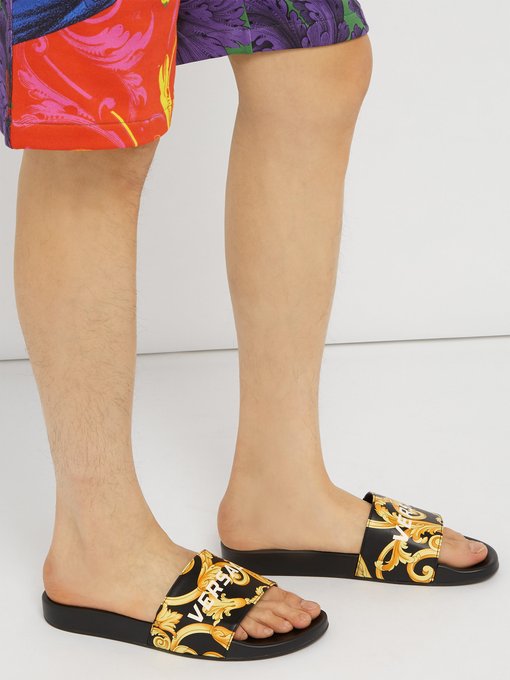 versace baroque print slides