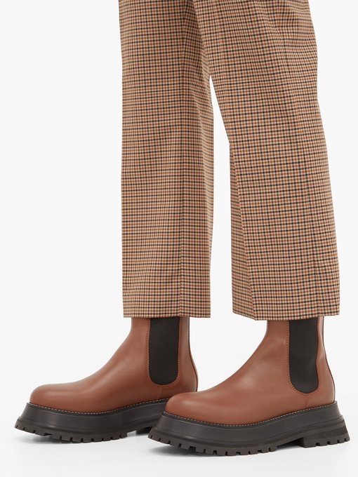 chelsea boots burberry