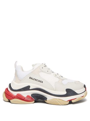 size guide balenciaga triple s