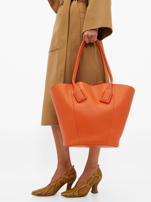 Basket large leather tote bag | Bottega Veneta | MATCHESFASHION US