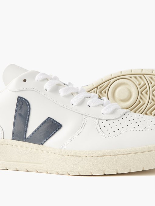 V-10 low-top leather trainers | Veja 