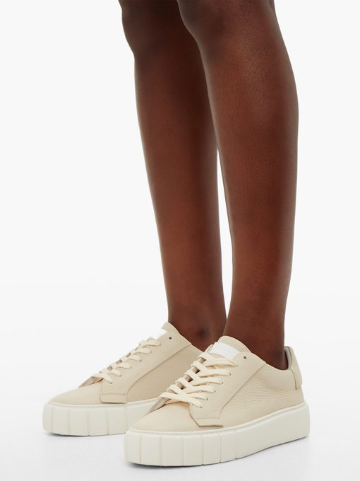 Dyo leather trainers | Primury 