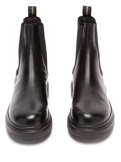 alexander mcqueen leather chelsea boots