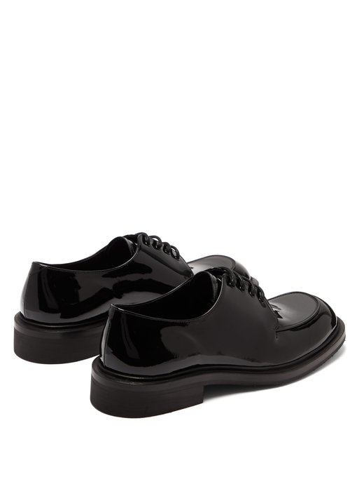 Square-toe patent-leather derby shoes 