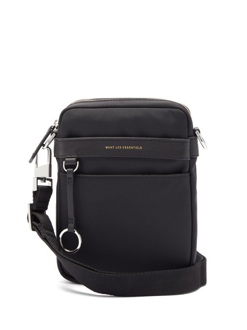 want les essentiels messenger bag