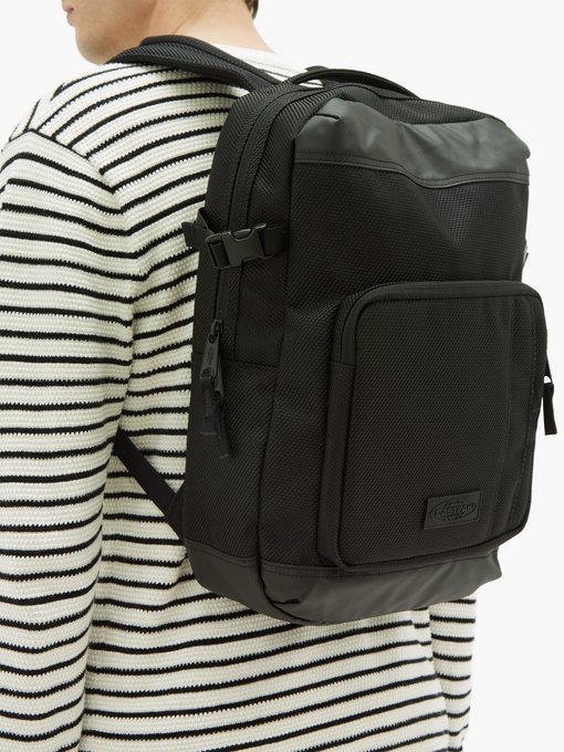 eastpak tecum s