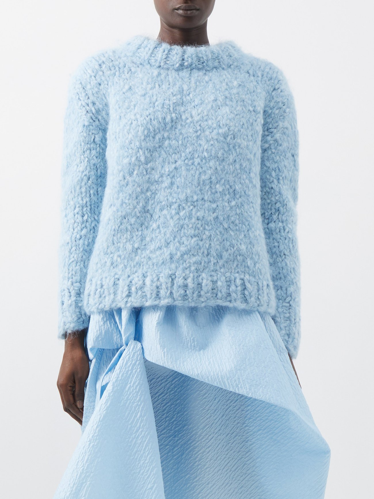 Cecilie Bahnsen Blue Haya hand-knitted sweater | 매치스패션, 모던 럭셔리 온라인 쇼핑