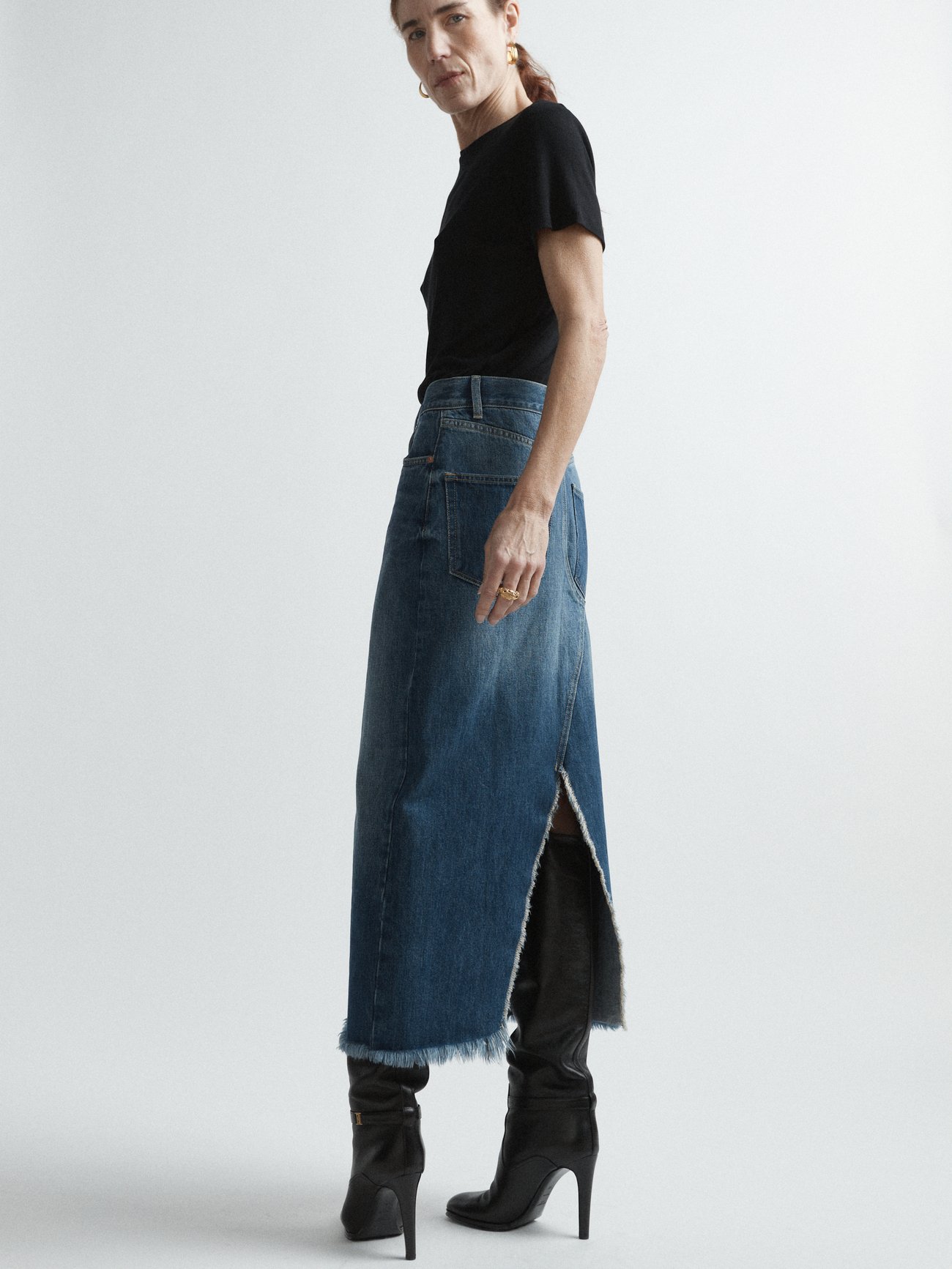Blue Split-back organic-cotton denim skirt | Raey | MATCHESFASHION UK