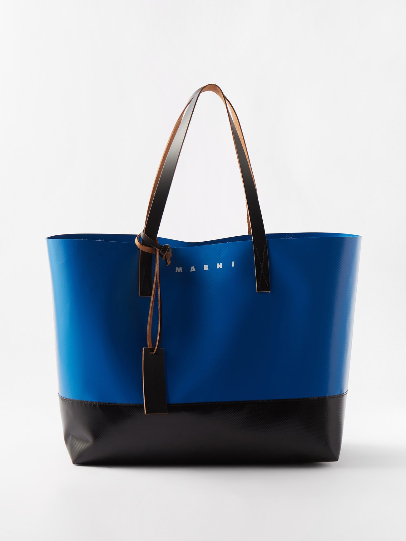 Marni Blue Tribeca colour-blocked PVC tote bag | 매치스패션, 모던 럭셔리 온라인 쇼핑