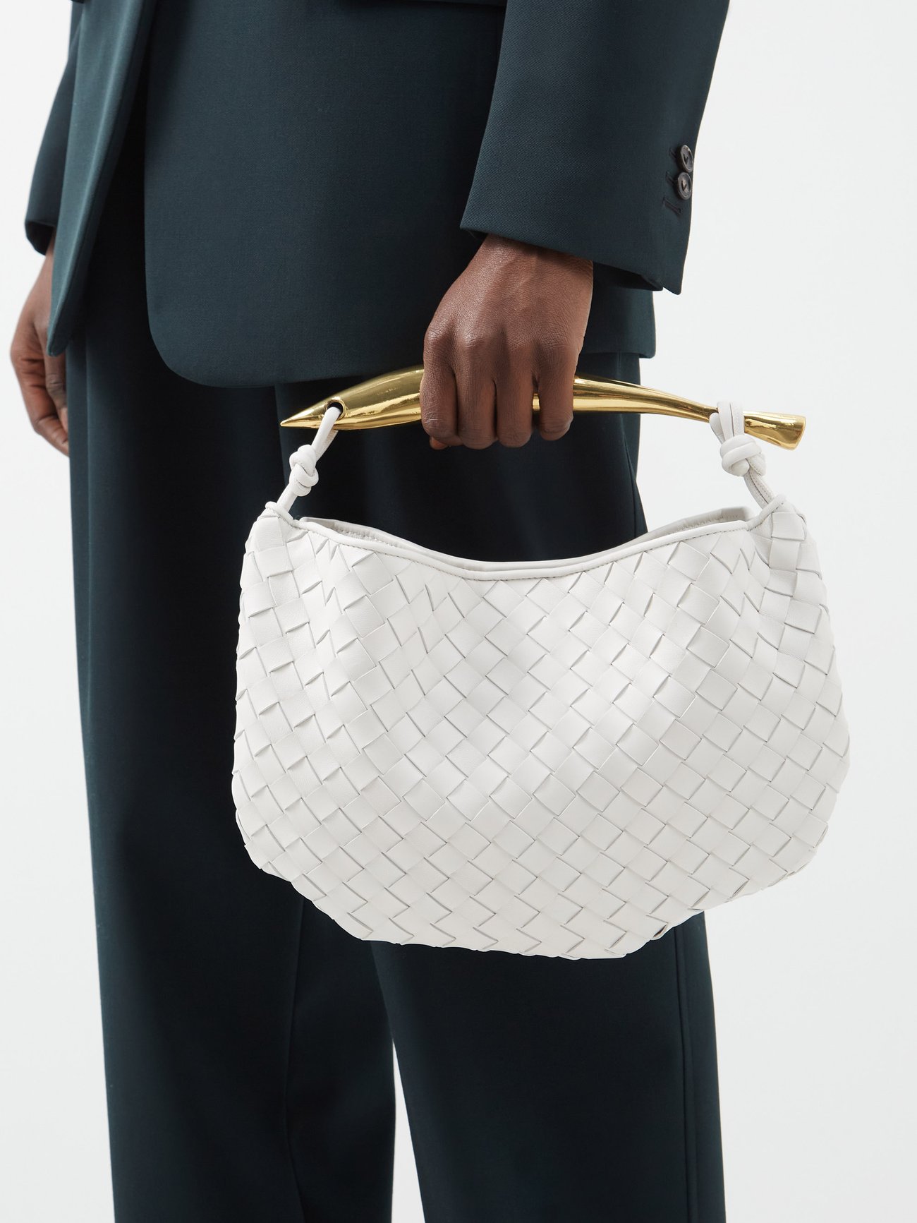 Bottega Veneta White Sardine Intrecciato-leather handbag | 매치스패션, 모던 ...