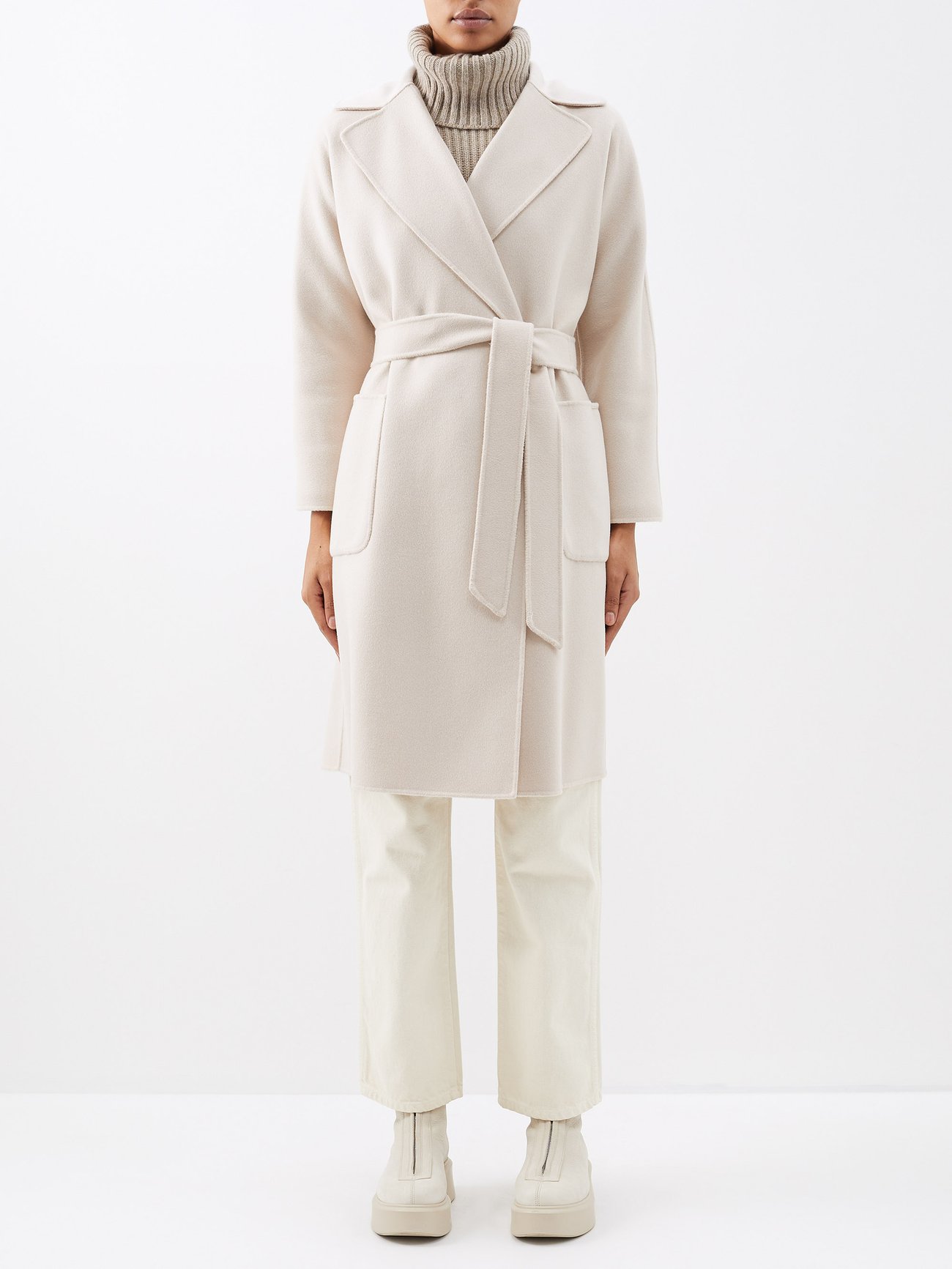 Weekend Max Mara Beige Selz coat | 매치스패션, 모던 럭셔리 온라인 쇼핑