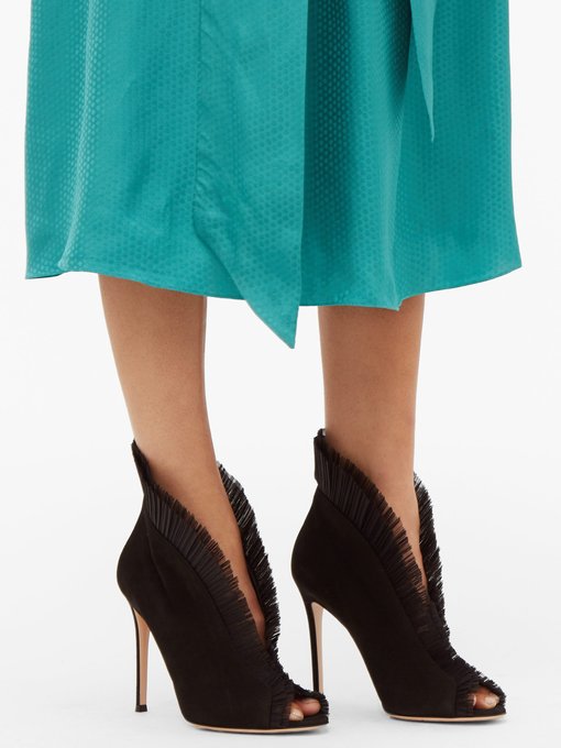gianvito rossi vamp ankle booties