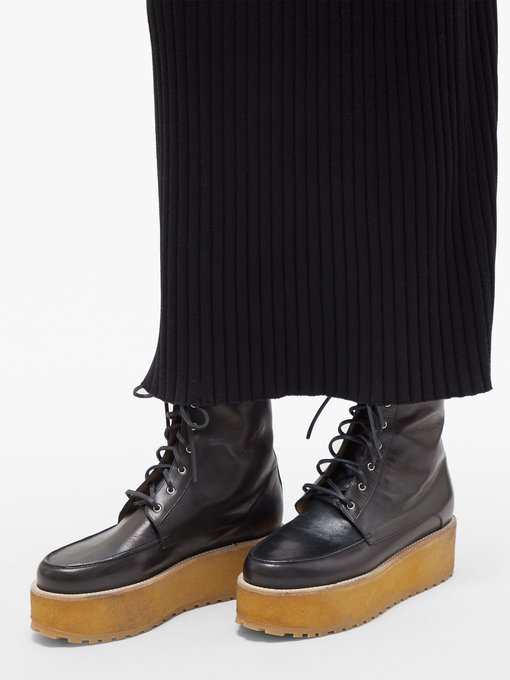 flatform boots