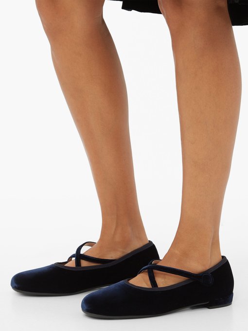 ballet pumps with strap