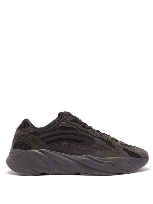 yeezy boost 700 v2 true to size