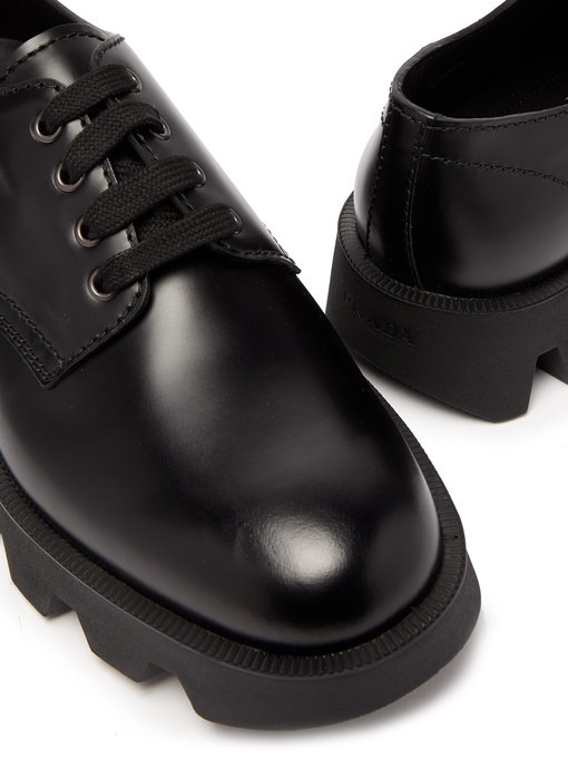 Exaggerated-sole leather Derby shoes 
