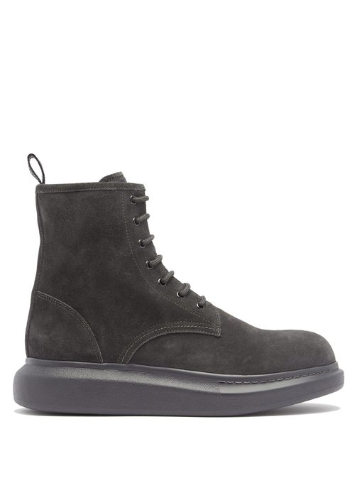 Logo-tab lace-up suede boots 