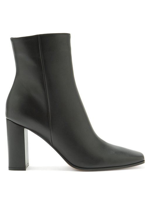 Square-toe 85 leather ankle boots 