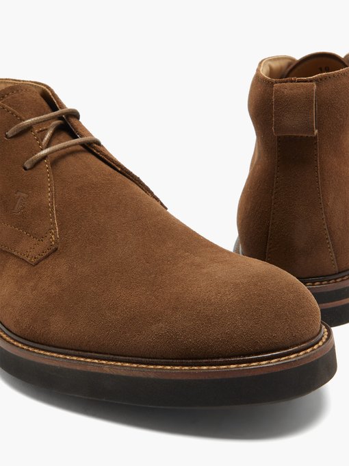 tod's suede chukka boots