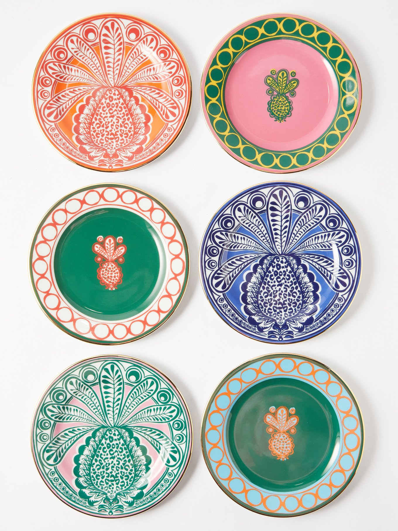 Set of six 18kt-gilded porcelain dessert plates | La DoubleJ
