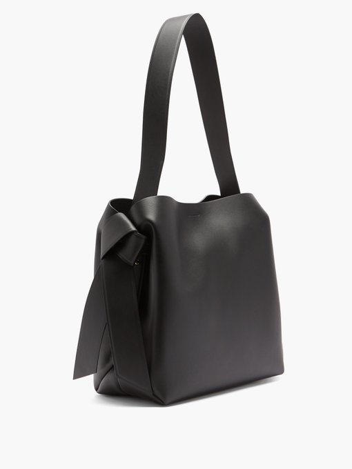 Musubi medium leather shoulder bag | Acne Studios | MATCHESFASHION US