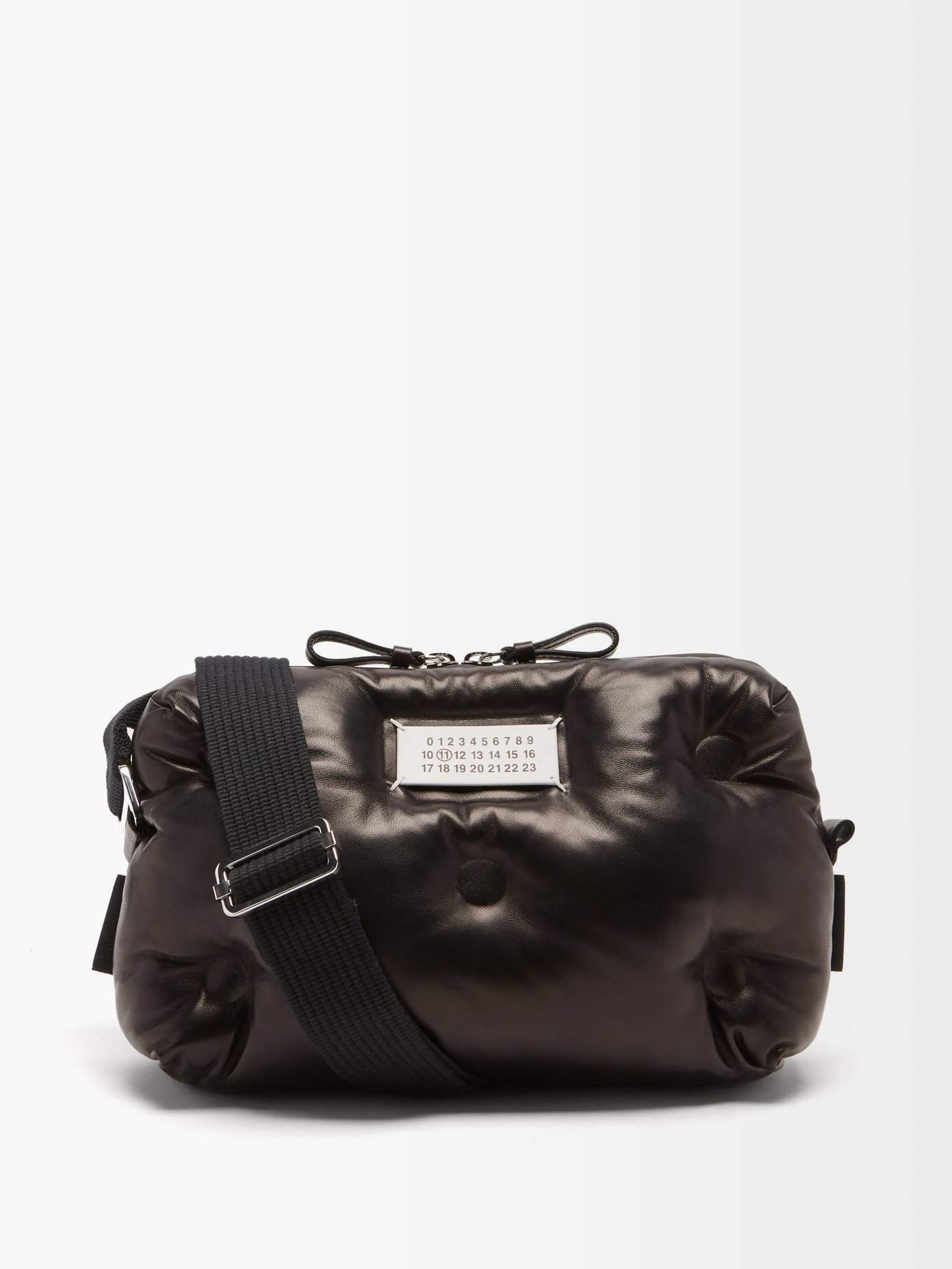 메종 마르지엘라 글램 슬램 크로스바디백 Maison Margiela Black Glam Slam quilted-leather cross-body bag
