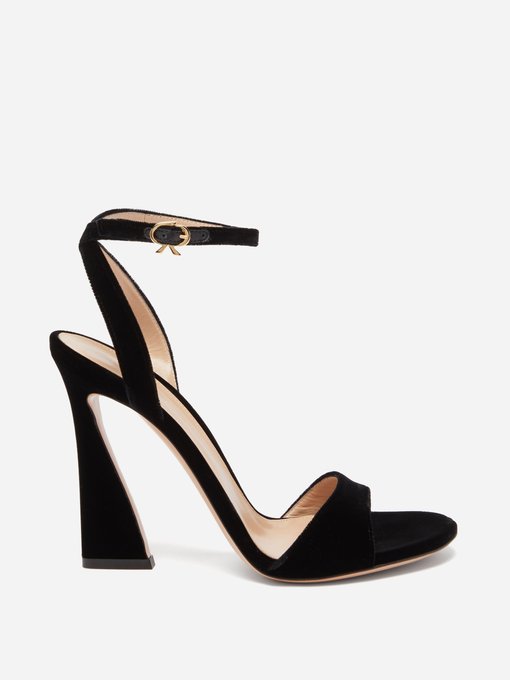 Gianvito Rossi | Womenswear | Shop Online at MATCHESFASHION US