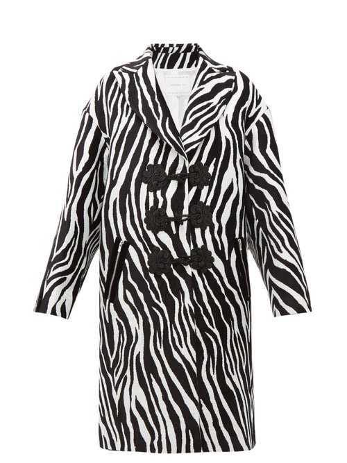 Andrew Gn – Zebra-jacquard Evening Coat White Black