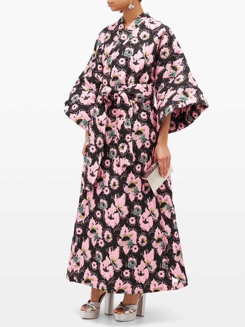 La Vie Style House No.12 Quilted Floral-jacquard Kimono Dress Black Pink