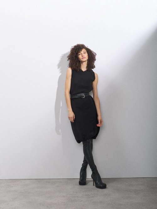 Raey – Belted Crinkled-silk Shift Dress Black