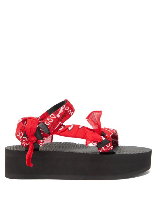 Arizona Love – Trekk Paisley-print Flatform Sandals Red