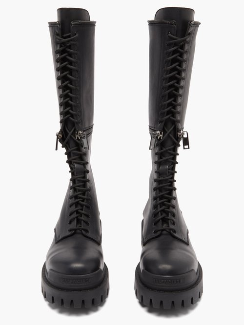 FW22 RUNWAY LOOK 30 – Knee-high corset laced up black vintage boots –  MaisonCléo