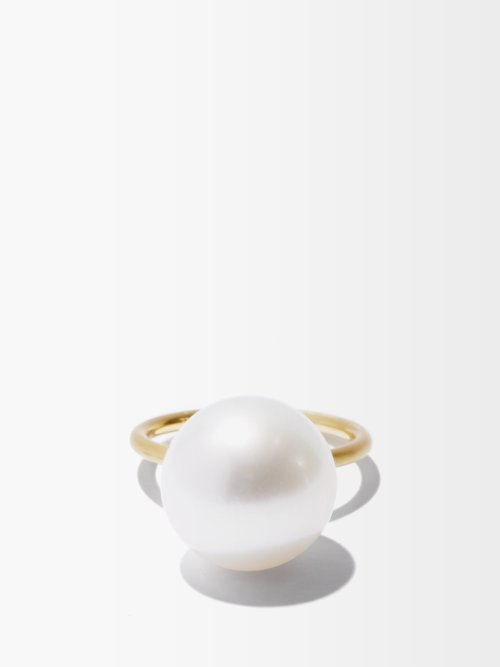 Irene Neuwirth Pearl & 18kt Gold Ring