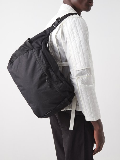 Everyday Middle Nylon Shoulder Bag in Black - Snow Peak