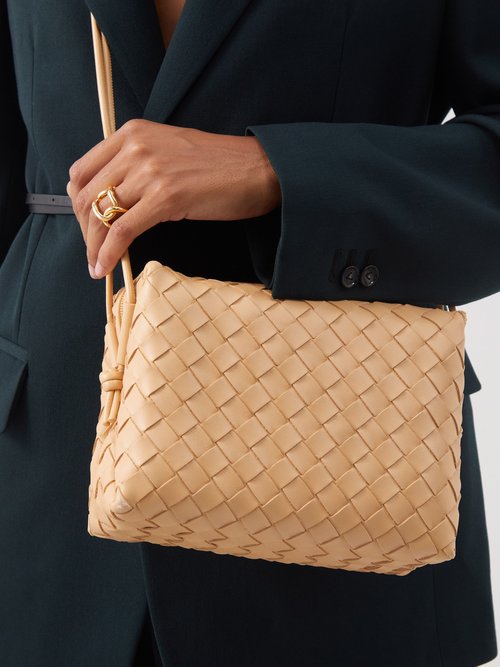 Bottega Veneta – Loop Small Intrecciato-leather Cross-body Bag – Womens – Beige