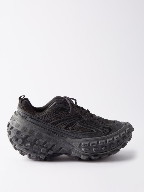 Defender Exaggerated-sole Trainers
